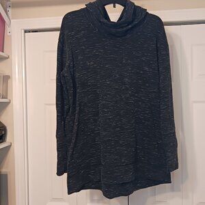 3/$18 or 5/$25 - Merona Black/Gray Long Sleeve Top Size XXL